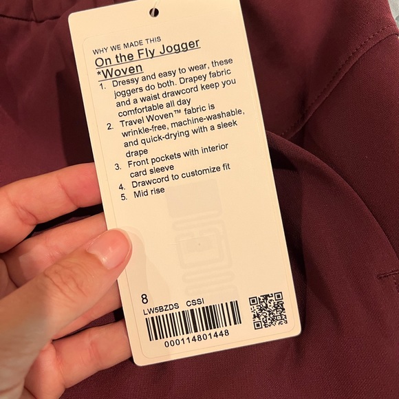 lululemon On the Fly Jogger Woven (Burgundy) - Picture 2 of 3